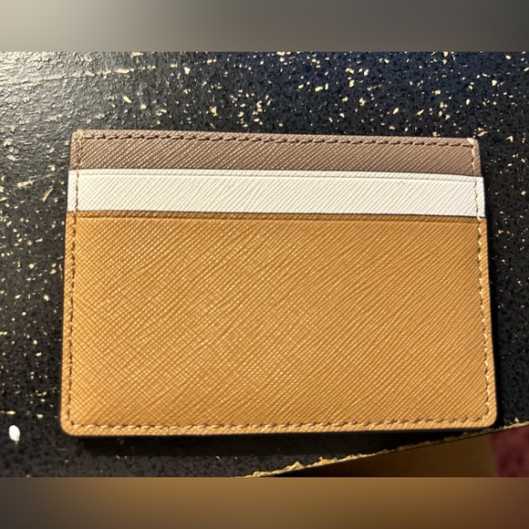 COPY - Tory Burch Slim Card Case - Picture 4 of 4